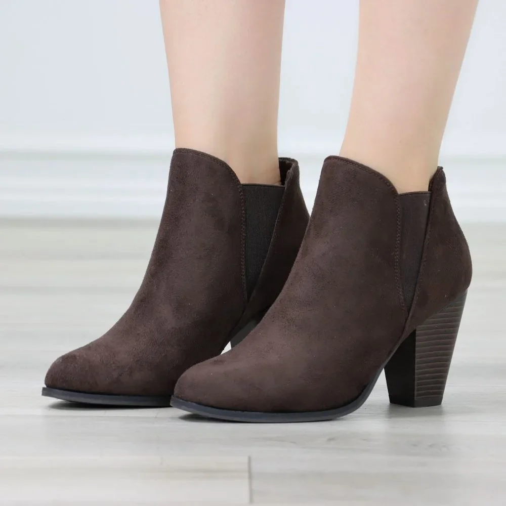 Womens Ankle Heeled Boots Elastic Gore Pointed Toe Brown Faux Suede - Picture 12 of 12
